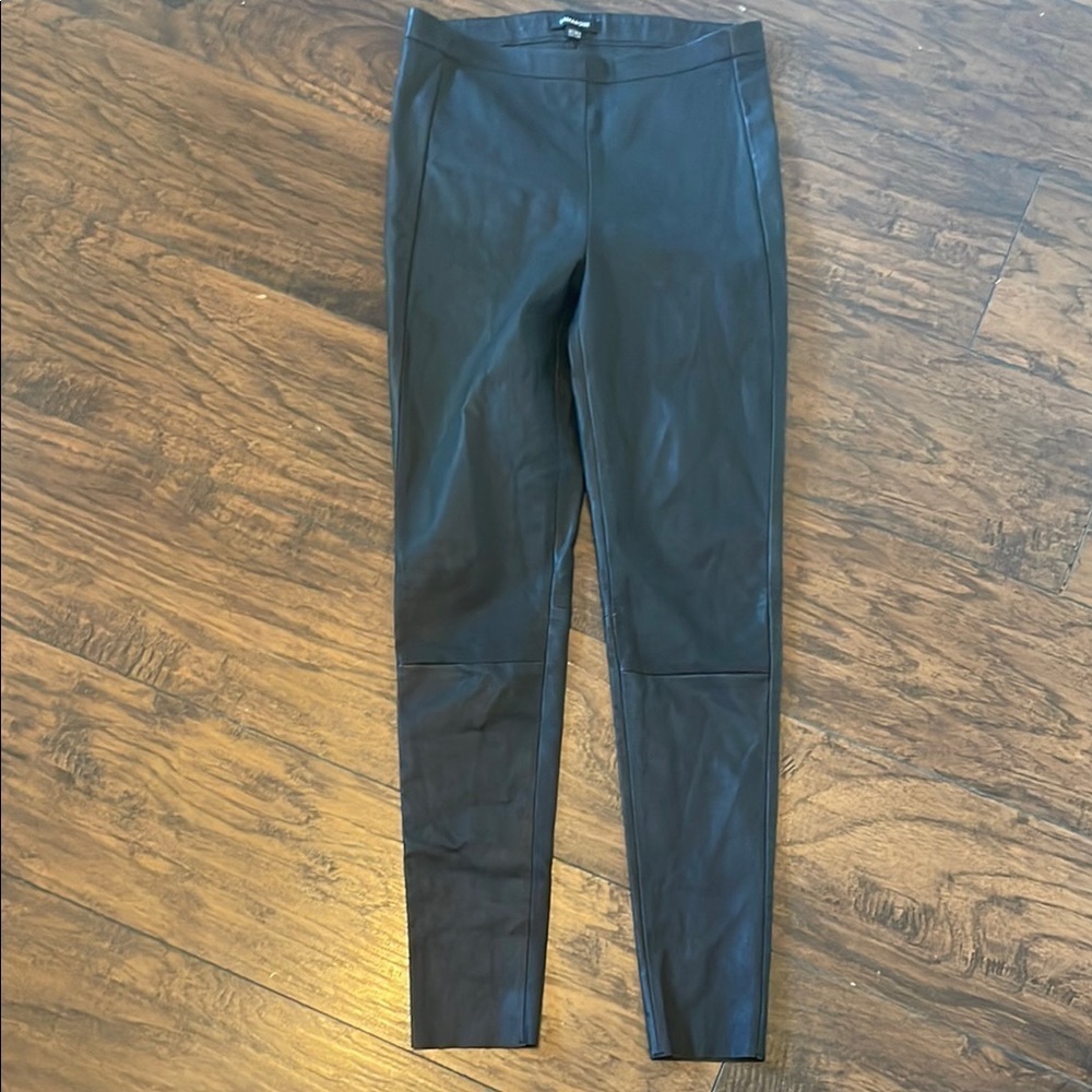 Lamarque  Leather Leggings SZ Small